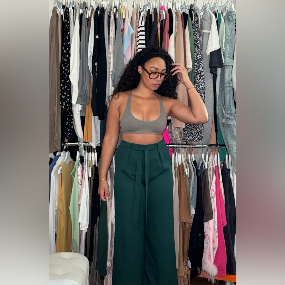 Elegant Green High-Waisted Pants